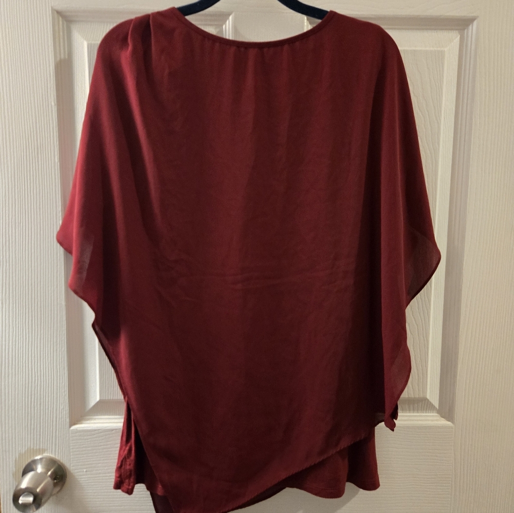 Elegant Burgundy Women's Top - Picture 9 of 12
